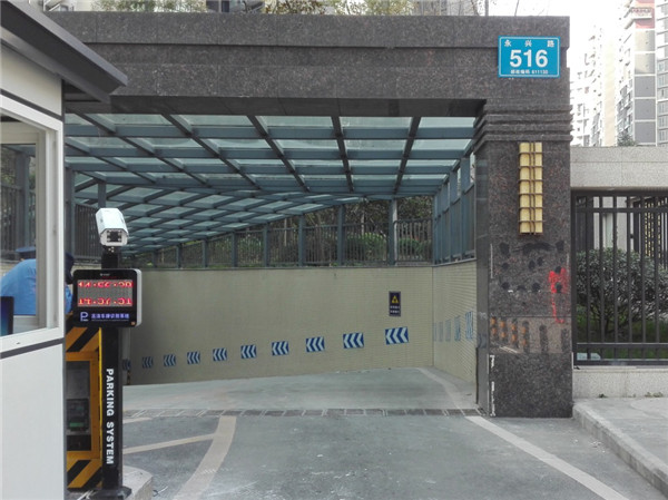 成都小区停车场出入口道闸